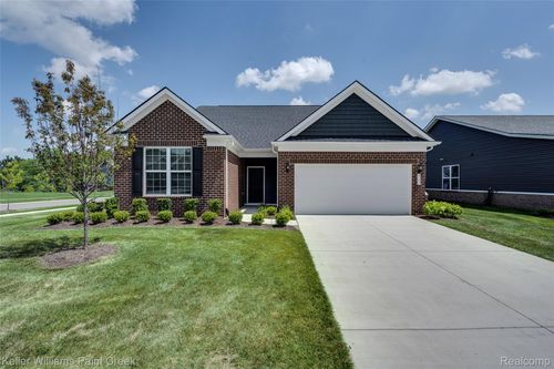 4145 Avery Rd, Lake Orion, MI, 48359-2085 | Card Image