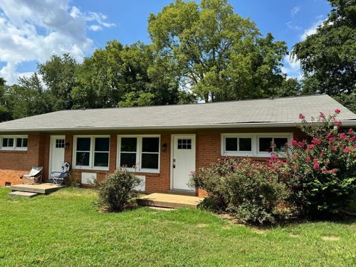 907 Elwood Dr, Clarksville, TN, 37040-3924 | Card Image