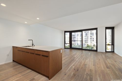 524-333 Ward Ave, Honolulu, HI, 96814-4107 | Card Image