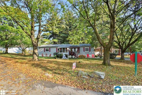 8701 Evergreen Circle, Upper Macungie Twp, PA, 18031 | Card Image