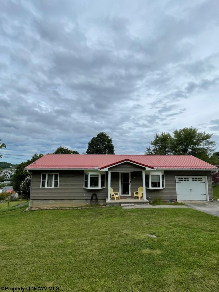 Hillview Dr, Morgantown, WV 26508