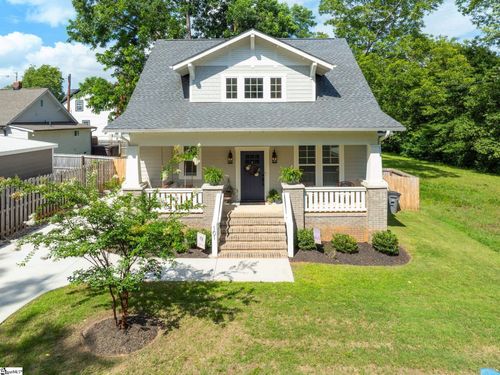 101 Parris Ave, Greenville, SC, 29605-4137 | Card Image