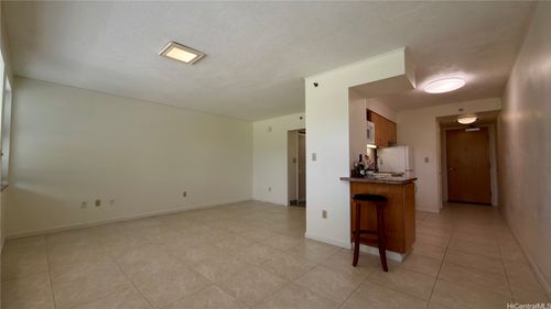 334-545 Queen St, Honolulu, HI, 96813-5071 | Card Image