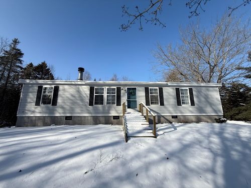 900 W Bay Road, Gouldsboro, ME, 04607 | Card Image