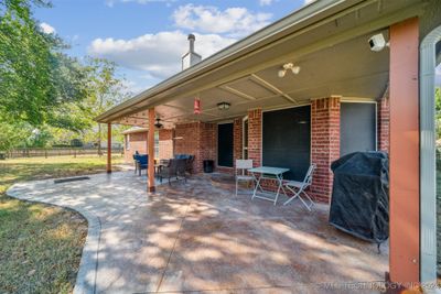 Back porch and yard. Amazing possibilities. | Image 3