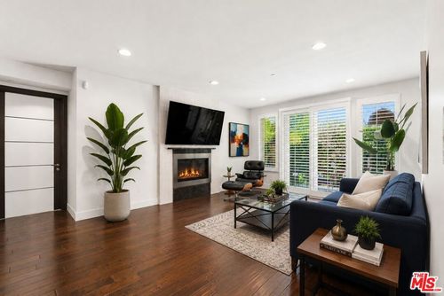 115-1318 Roxbury Drive, Los Angeles, CA, 90035 | Card Image