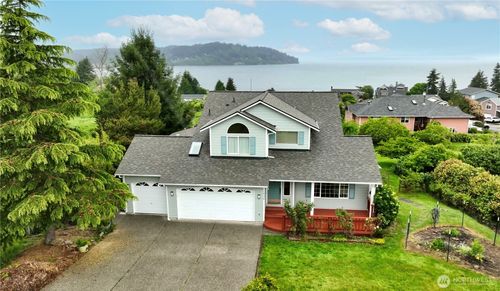 11956 Ne Jefferson Point Rd, Kingston, WA, 98346-9219 | Card Image