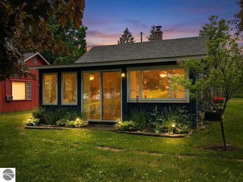 7752 & 7754 Maple Street, Central Lake, MI, 49622 | Card Image