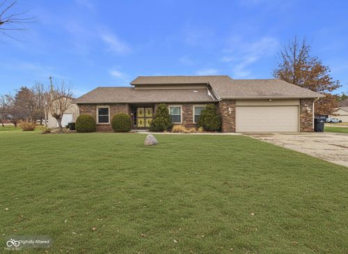 2111 Round Barn Rd, Anderson, IN, 46017-9678 | Card Image