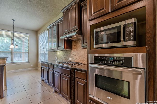 27038 Sable Run, House other with 5 bedrooms, 4 bathrooms and null parking in Boerne TX | Image 31