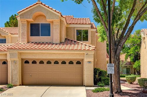 5305 La Patera Ln, Las Vegas, NV, 89149-6409 | Card Image