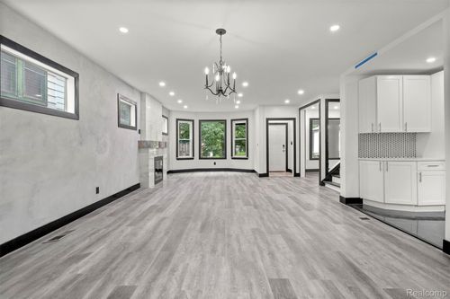 2283 Lamothe St, Detroit, MI, 48206-2669 | Card Image