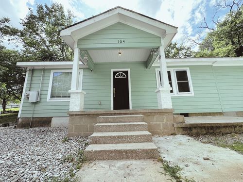 104 Kansas St, Hot Springs, AR, 71901-4648 | Card Image