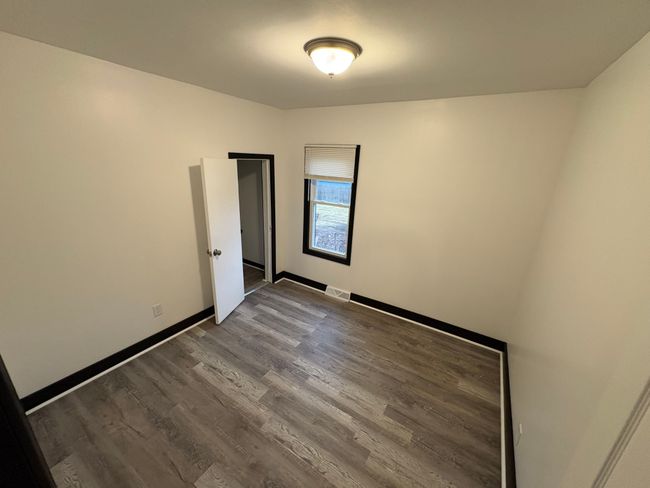 Rear Bedroom | Image 10