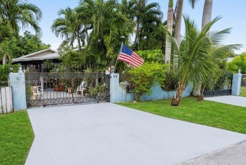 622 Nw 7th Ave, Homestead, FL, 33030 | Card Image