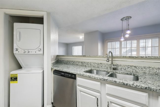 APT-126 - 1513 E Interstate 30, Condo with 2 bedrooms, 1 bathrooms and null parking in Garland TX | Image 11