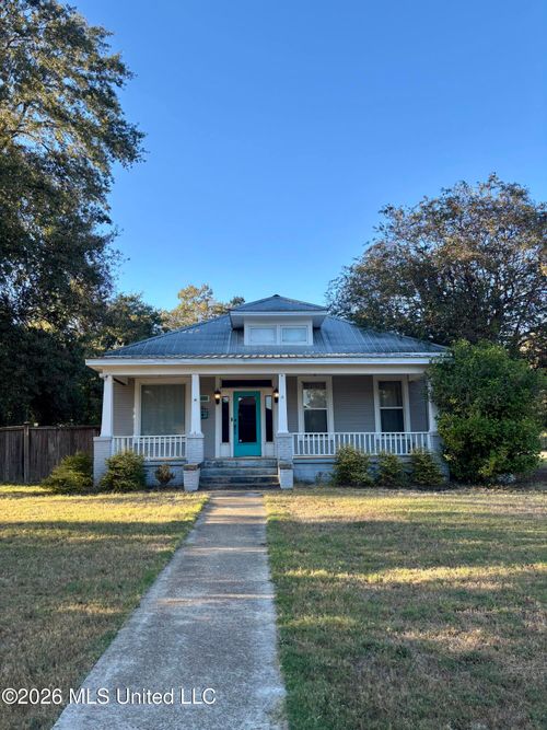 202 W Jefferson Avenue, Greenwood, MS, 38930 | Card Image