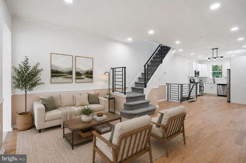 6332 Limekiln Pike, PHILADELPHIA, PA, 19138 | Card Image