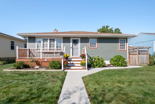 738 N Raymond St, Griffith, IN, 46319 | Card Image