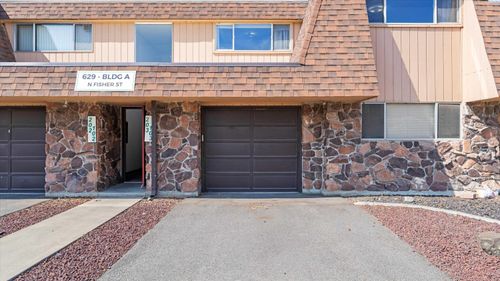 629 N Fisher St, Kennewick, WA, 99336-2500 | Card Image