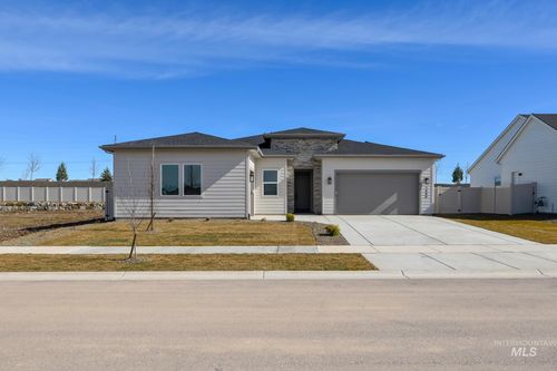 8459 S Country Wind Ave, Meridian, ID, 83642-1306 | Card Image