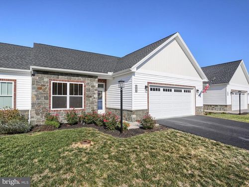 106 Cardinal Dr, SHIPPENSBURG, PA, 17257-9585 | Card Image
