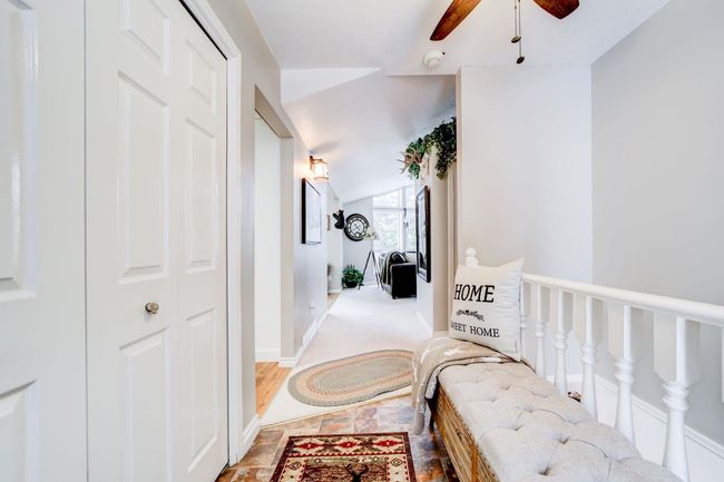 1709 East Hillcrest Drive, House other with 4 bedrooms, 3 bathrooms and null parking in Hillcrest AB | Image 6