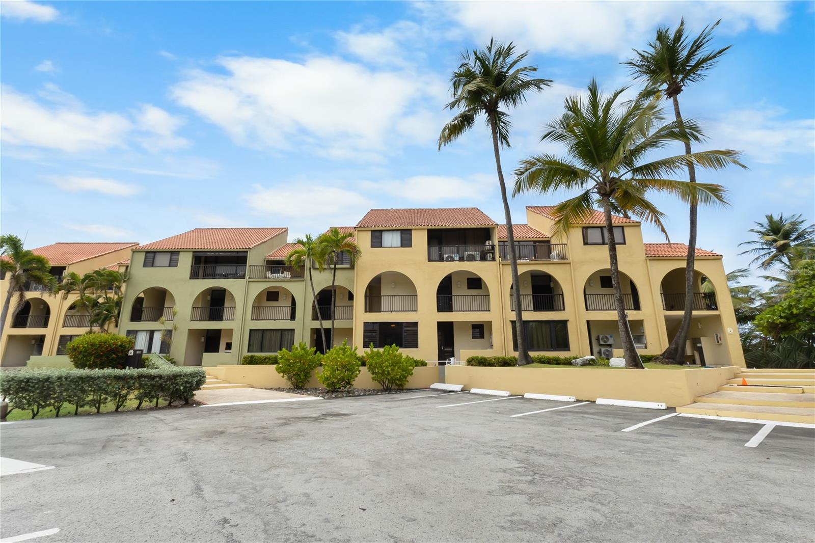 Residential en venta en HUMACAO, 94 BEACH VILLAGE DRIVE, 1391 m²