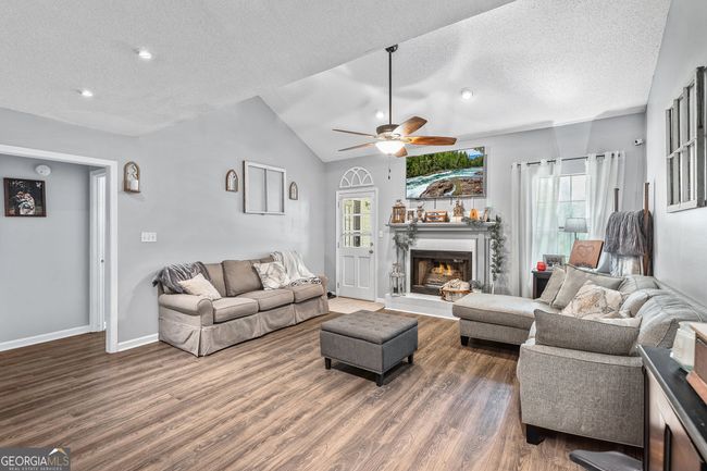 95 Joshua Ct, House other with 4 bedrooms, 3 bathrooms and null parking in Zebulon GA | Image 6
