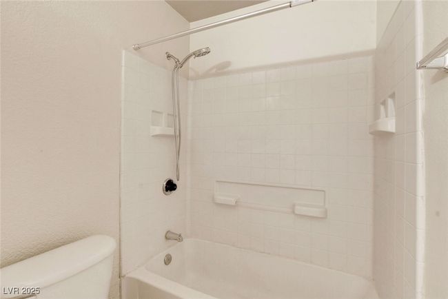 102 - 2801 N Rainbow Blvd, Condo with 2 bedrooms, 2 bathrooms and null parking in Las Vegas NV | Image 27