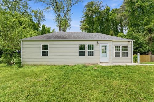 254 Pauladean Cir Se, Marietta, GA, 30067-7529 | Card Image