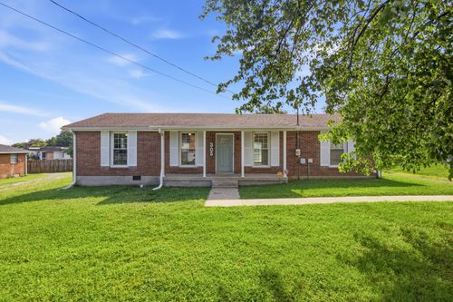 305 Becklea Dr, Madison, TN, 37115-2925 | Card Image