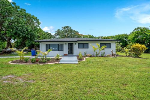 4660 Sw 128th Ave, Southwest Ranches, FL, 33330-2302 | Card Image