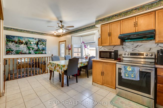 1384 Bentley Dr, House other with 4 bedrooms, 2 bathrooms and 3 parking in London ON | Image 9