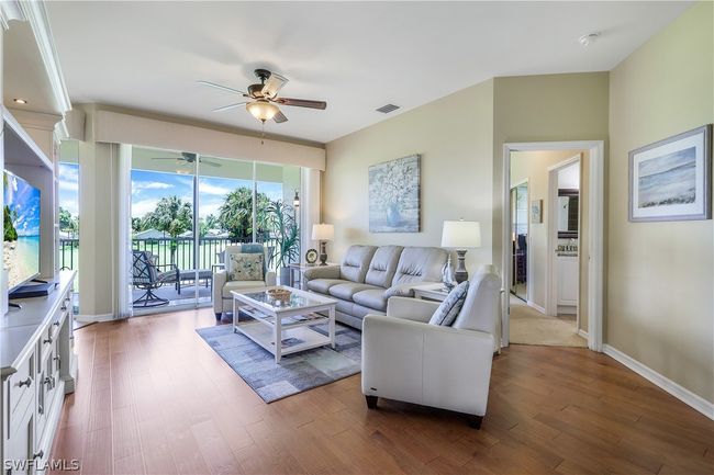604 - 15048 Tamarind Cay Court, Condo with 3 bedrooms, 2 bathrooms and null parking in Fort Myers FL | Image 7