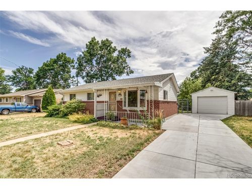 6930 W Calahan Ave, Lakewood, CO, 80232-2114 | Card Image