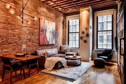 2d-99-105 Broad St, Boston, MA, 02110 | Card Image