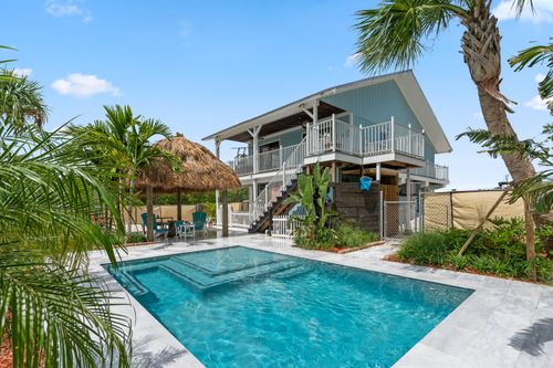 3746 Park Ave, Big Pine Key, FL, 33043-6126 | Card Image