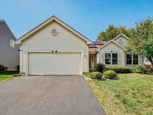2911 Banbury Ln, Lake In The Hills, IL, 60156-6388 | Card Image