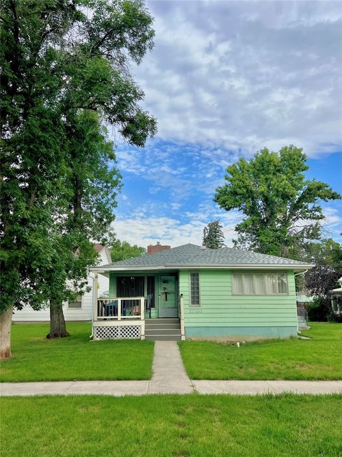 1720 Washington St, Fort Benton, MT, 59442-8942 | Card Image