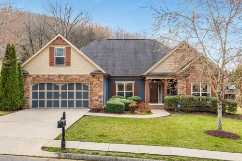 1040 Lynnstone Drive, Chattanooga, TN, 37405 | Card Image