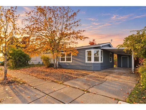 606 Scotts Glen Dr, Springfield, OR, 97477-1983 | Card Image