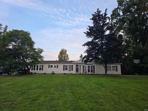 8013 E 250 S, Pierceton, IN, 46562-9308 | Card Image