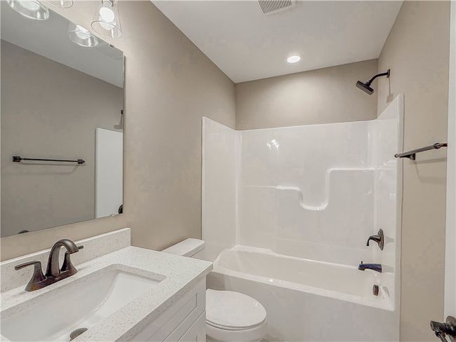 320 Code Cir, House other with 3 bedrooms, 2 bathrooms and null parking in Seneca SC | Image 25