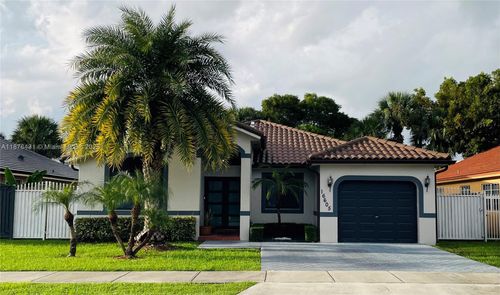 16605 Sw 90th St, Miami, FL, 33196-1012 | Card Image