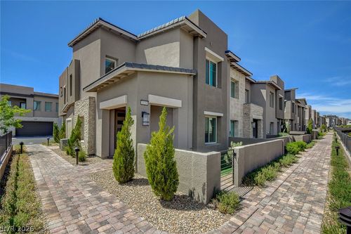 1039-600 N Carriage Hill Dr, Las Vegas, NV, 89138-4663 | Card Image