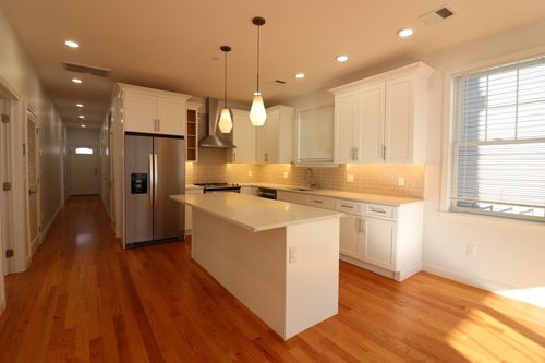 1-81 Ballou Ave, Boston, MA, 02124-5163 | Card Image