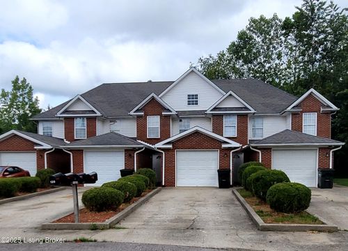 133 Ash Ct, Radcliff, KY, 40160-2476 | Card Image
