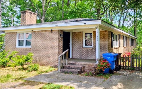 1940 Weber Ave, Chesapeake, VA, 23320-2333 | Card Image