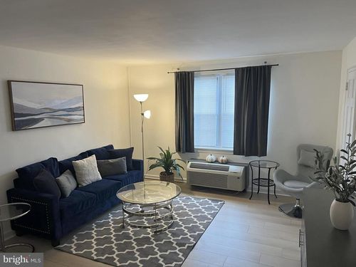 apt-c-16 Auburn Ct, ALEXANDRIA, VA, 22305-2930 | Card Image